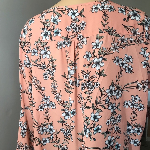 Emaline Blouse 🎃 softener touch 🤓 NWT - Picture 6 of 8